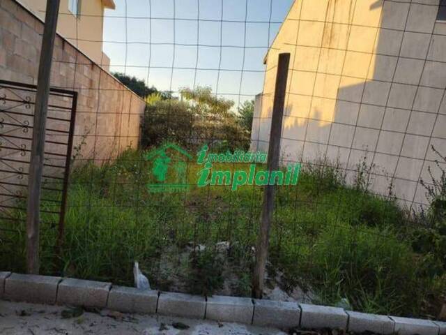Venda em Loteamento Serra dos Cristais - Várzea Paulista