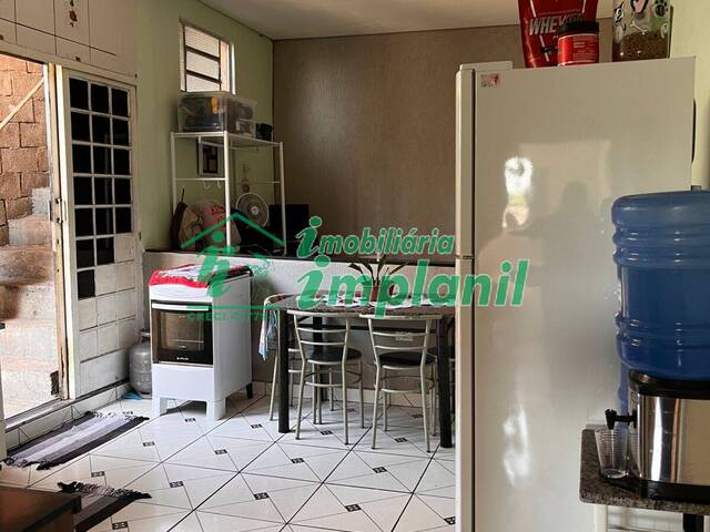 #1324 - Casa para Venda em Várzea Paulista - SP