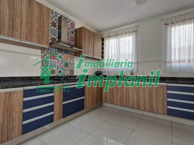 #CAV1339 - Casa em condomínio para Venda em Jarinu - SP