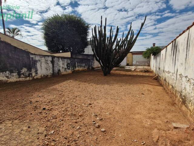 #1432 - Terreno para Venda em Várzea Paulista - SP - 2